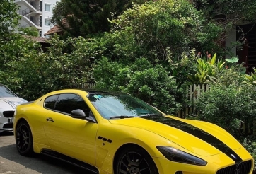 CEO sinh năm 1999 khoe sắm xế sang mới giá 15 tỷ đồng